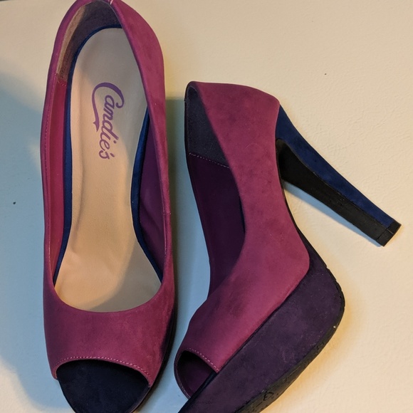 Shoes - Picture 4 of 4